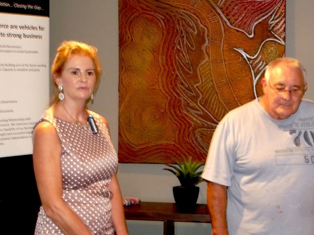 Debbie Barwick and Les Elvin at Mandurah Hunter Indigenous Business Chamber, Rutherford 2014